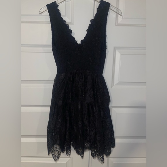 Free People by Nightcap Cloth black lace tiered dress sz xs - Picture 3 of 6